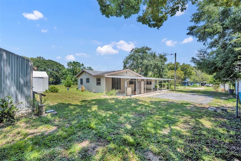 待售: $219,000 (2 贝兹, 1 浴室, 1280 平方英尺)