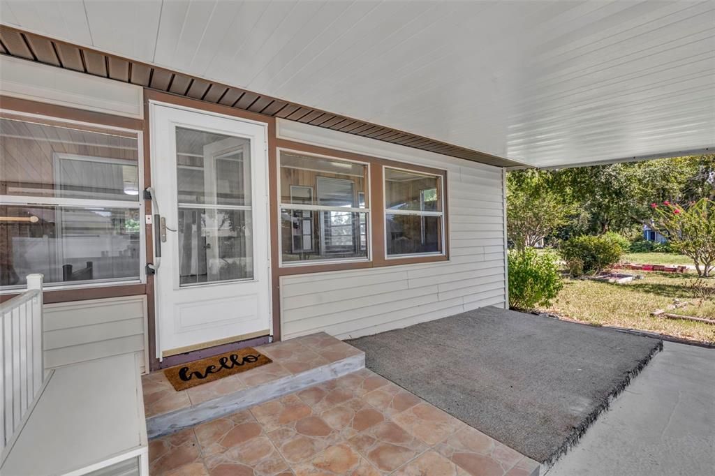 待售: $219,000 (2 贝兹, 1 浴室, 1280 平方英尺)