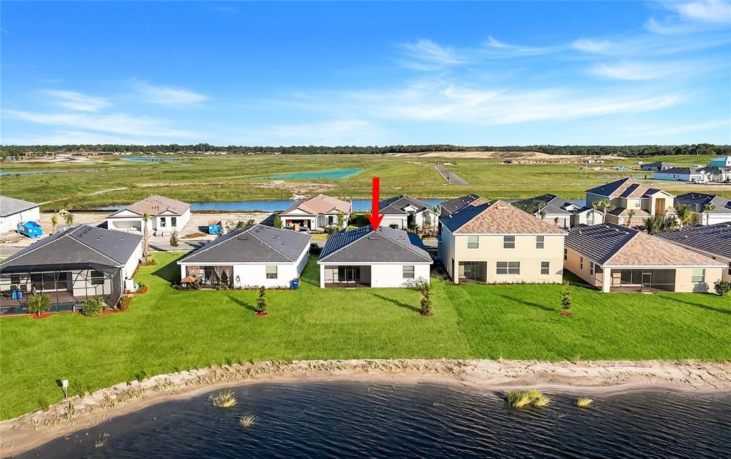 En Renta: $2,400 (4 camas, 3 baños, 2032 Pies cuadrados)