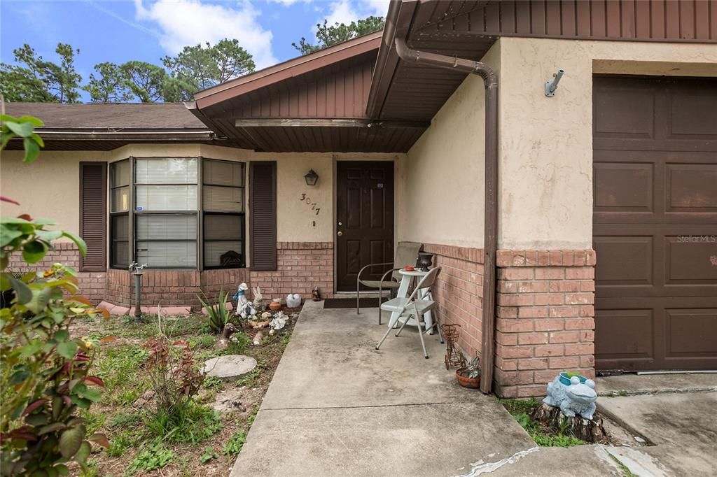 Active With Contract: $229,000 (3 beds, 2 baths, 1152 Square Feet)