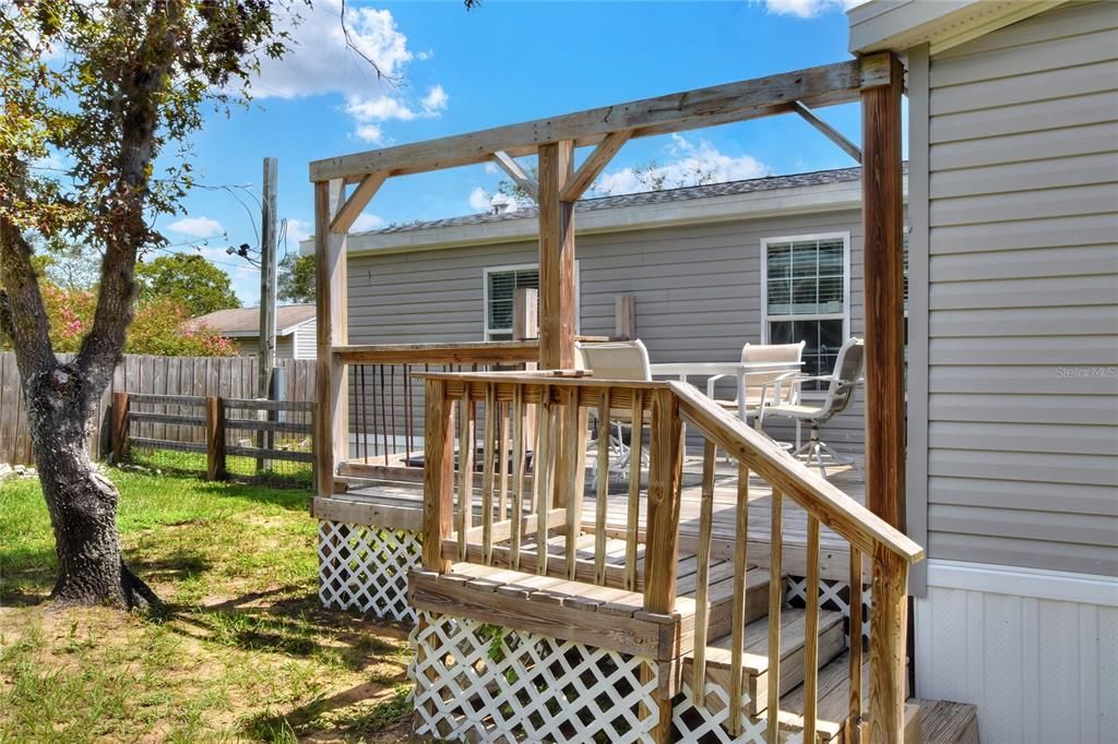 На продажу: $349,999 (4 спален, 3 ванн, 2354 Квадратных фут)