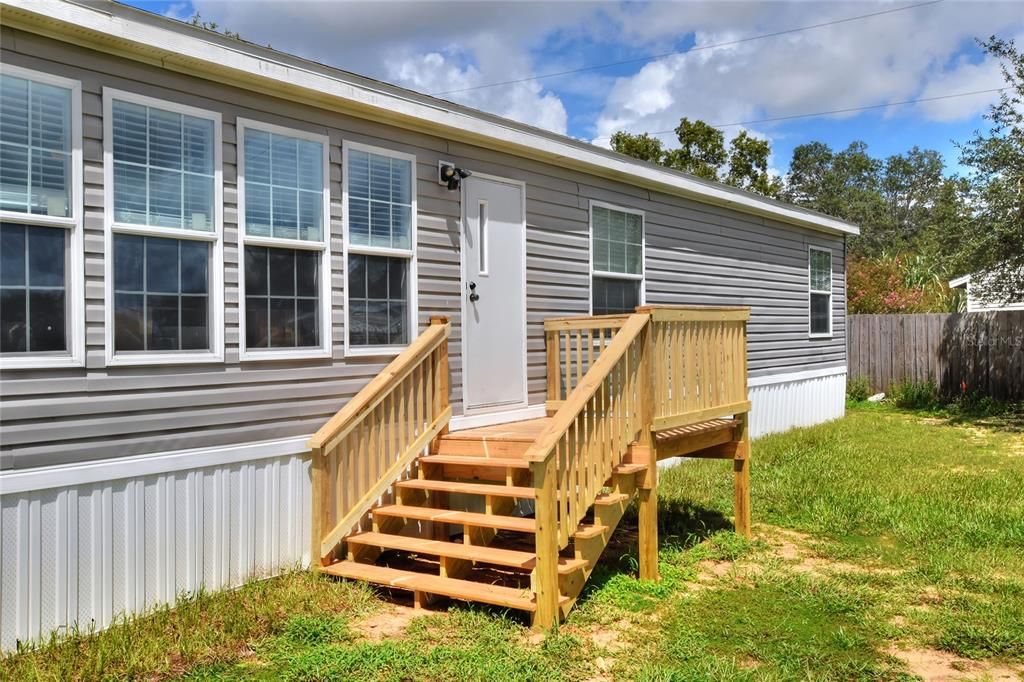 На продажу: $349,999 (4 спален, 3 ванн, 2354 Квадратных фут)