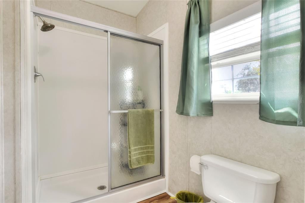 На продажу: $349,999 (4 спален, 3 ванн, 2354 Квадратных фут)