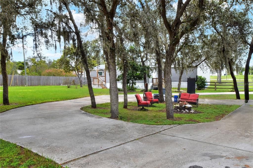 На продажу: $349,999 (4 спален, 3 ванн, 2354 Квадратных фут)