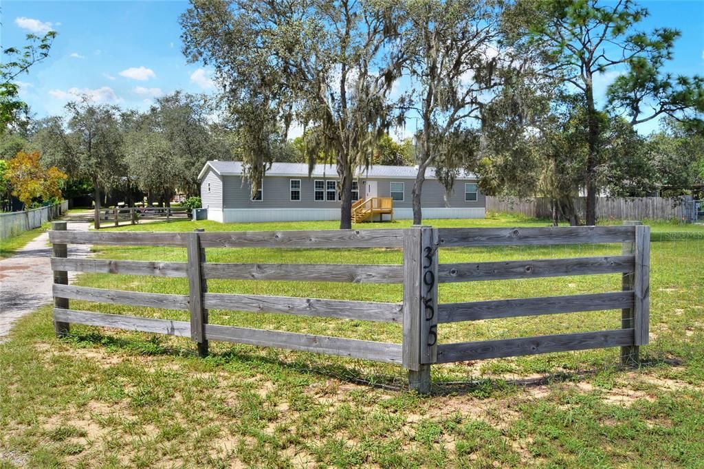 На продажу: $349,999 (4 спален, 3 ванн, 2354 Квадратных фут)