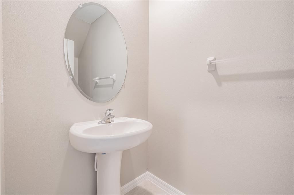 出租: $2,650 (5 贝兹, 2 浴室, 2389 平方英尺)