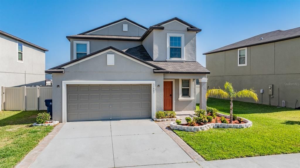 出租: $2,650 (5 贝兹, 2 浴室, 2389 平方英尺)