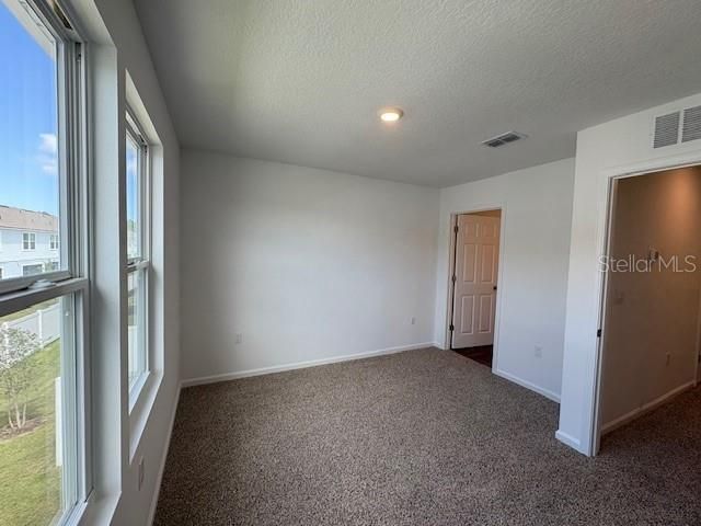 Active With Contract: $223,990 (2 beds, 2 baths, 1109 Square Feet)