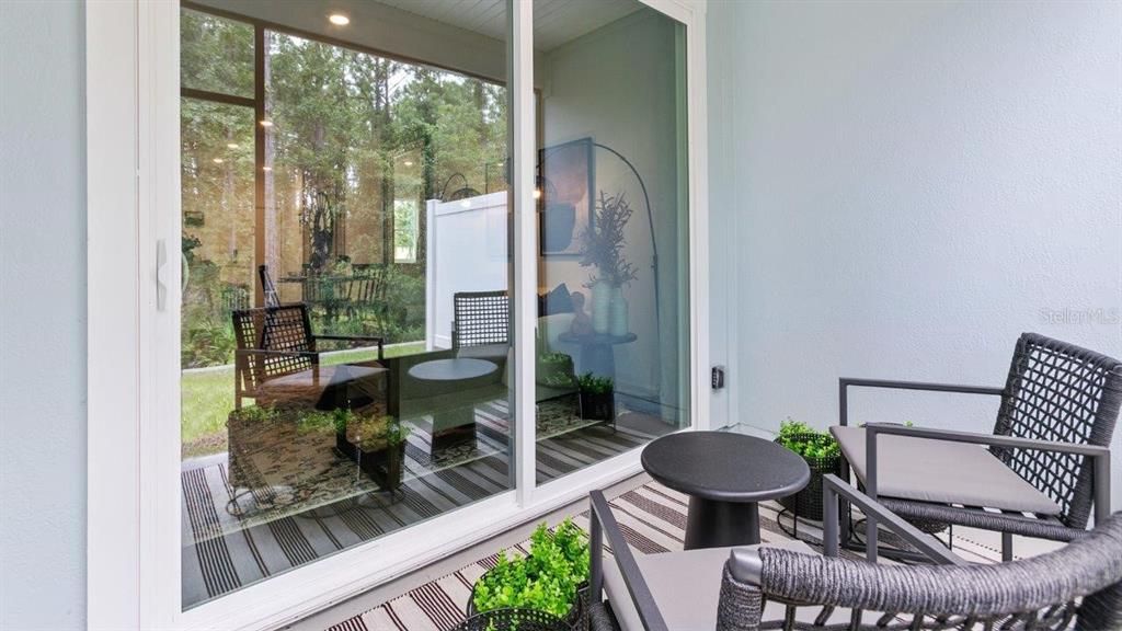 Active With Contract: $223,990 (2 beds, 2 baths, 1109 Square Feet)