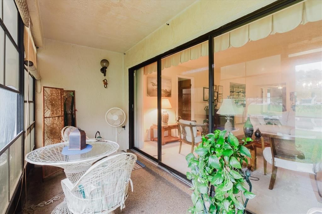 En Venta: $157,500 (2 camas, 2 baños, 1174 Pies cuadrados)