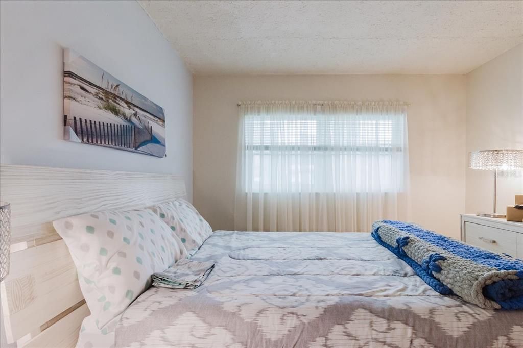 En Venta: $157,500 (2 camas, 2 baños, 1174 Pies cuadrados)