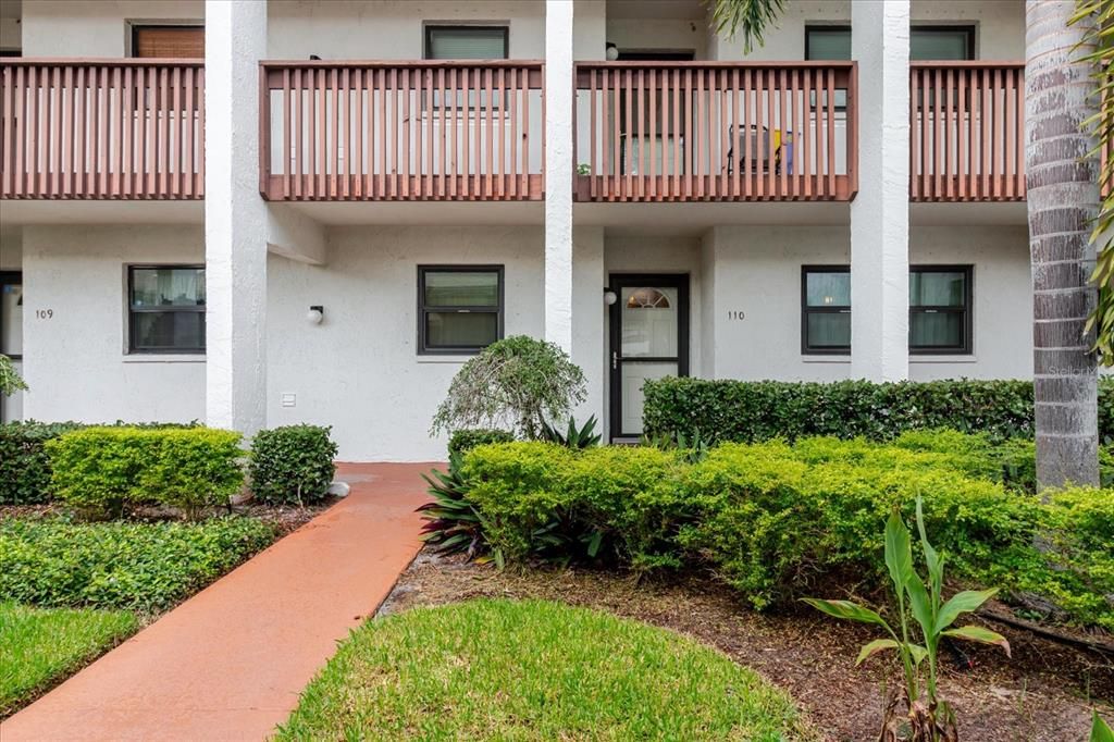 En Venta: $157,500 (2 camas, 2 baños, 1174 Pies cuadrados)