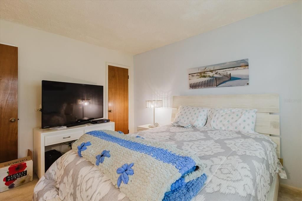 En Venta: $157,500 (2 camas, 2 baños, 1174 Pies cuadrados)