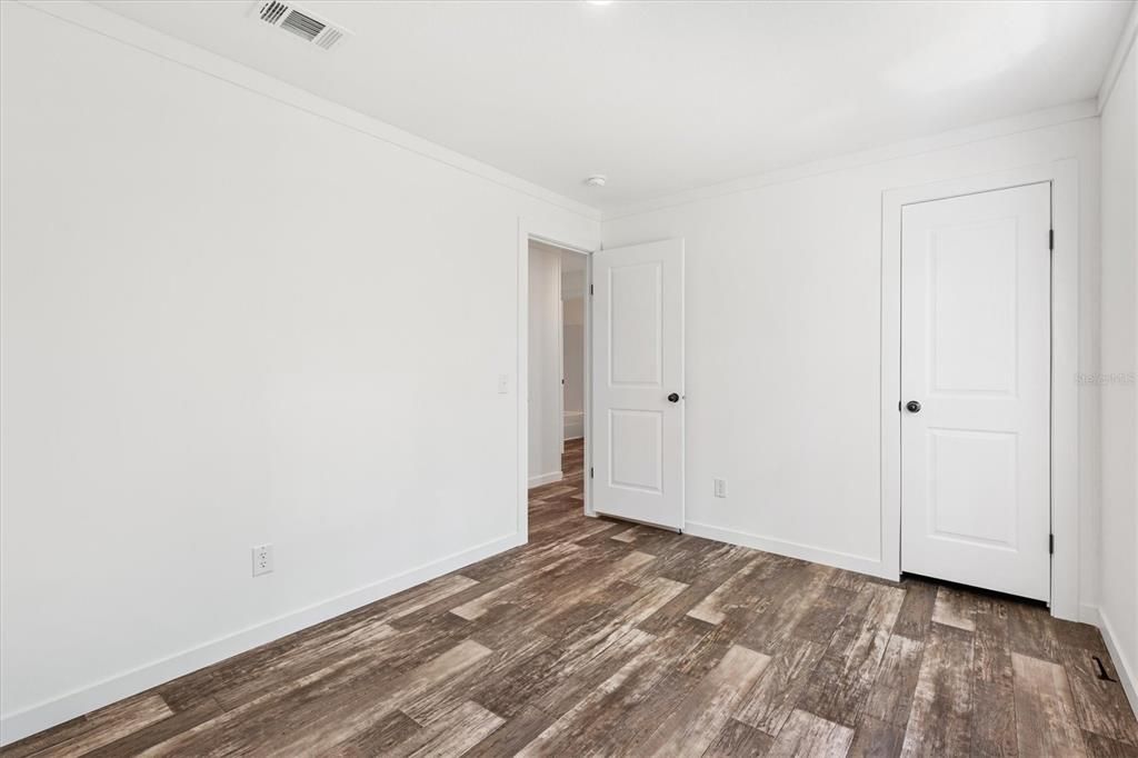 待售: $199,900 (3 贝兹, 2 浴室, 1387 平方英尺)