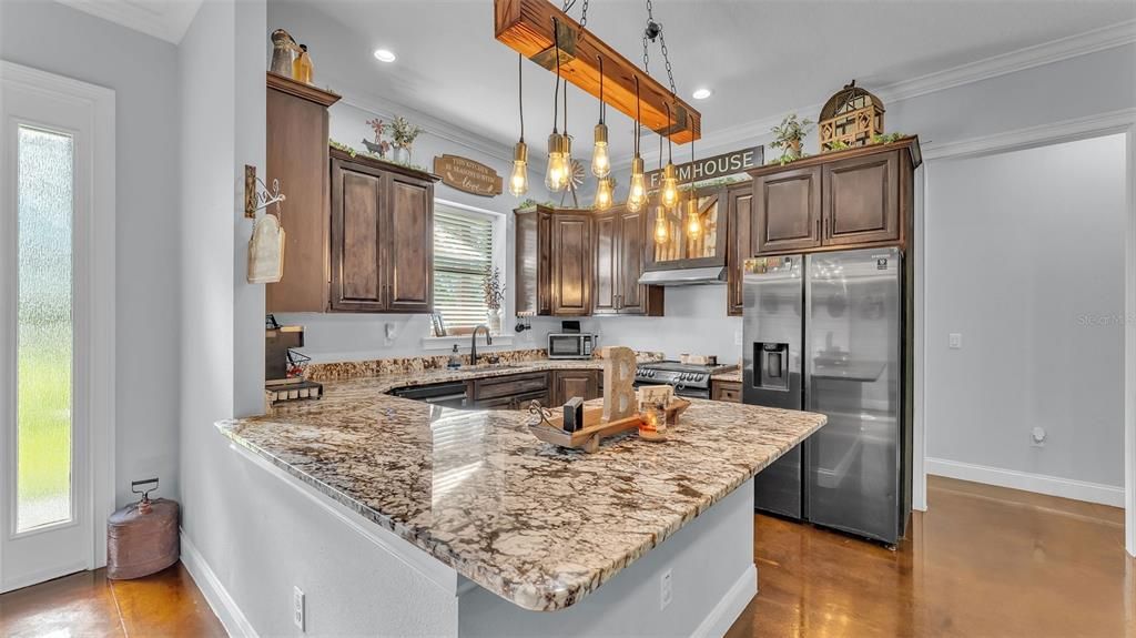 For Sale: $605,000 (3 beds, 2 baths, 2040 Square Feet)