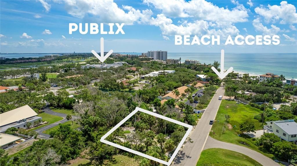 En Venta: $950,000 (0.43 acres)