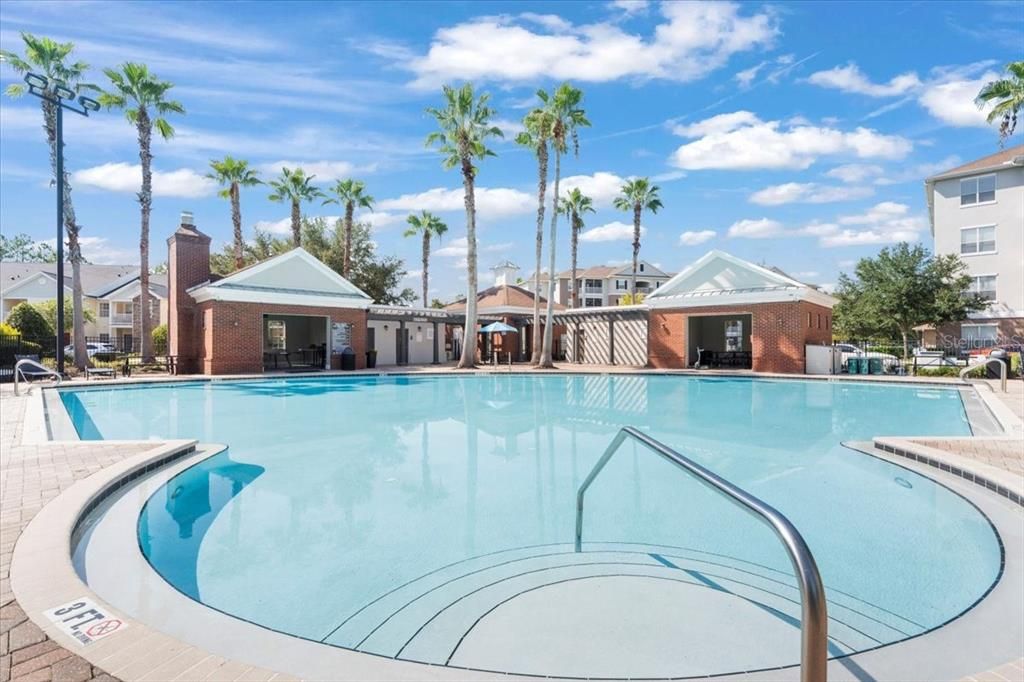 На продажу: $158,000 (2 спален, 2 ванн, 1049 Квадратных фут)