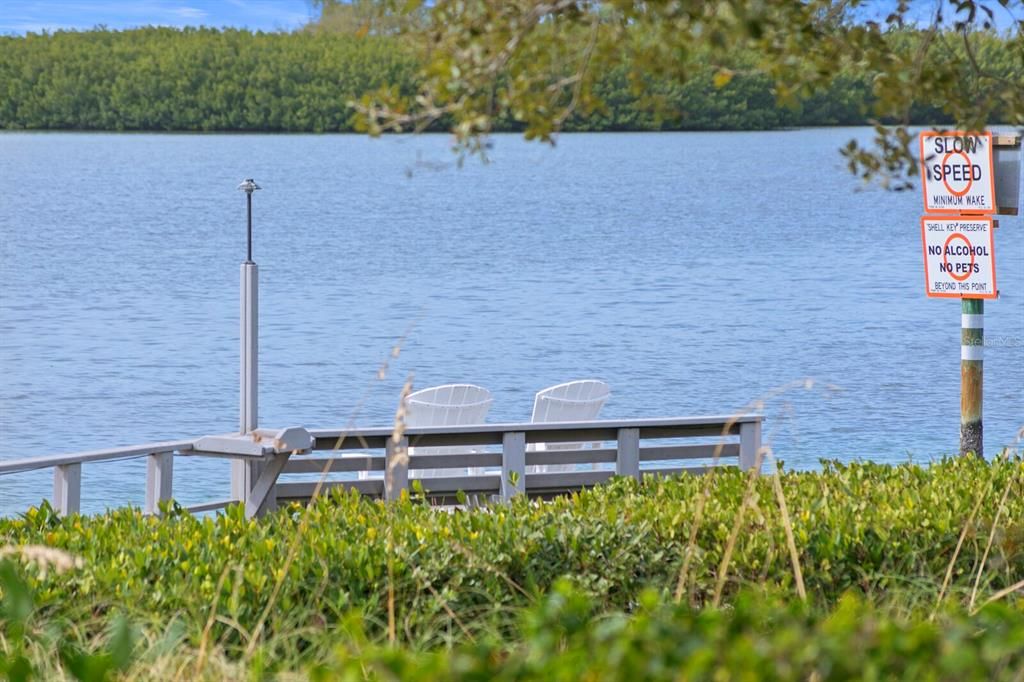 合同活跃: $4,795,000 (3 贝兹, 3 浴室, 3935 平方英尺)