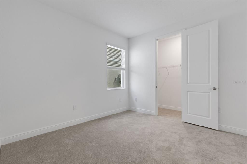 Active With Contract: $749,999 (5 beds, 4 baths, 3317 Square Feet)