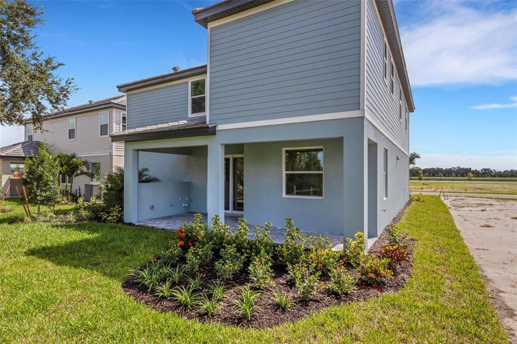 Active With Contract: $749,999 (5 beds, 4 baths, 3317 Square Feet)