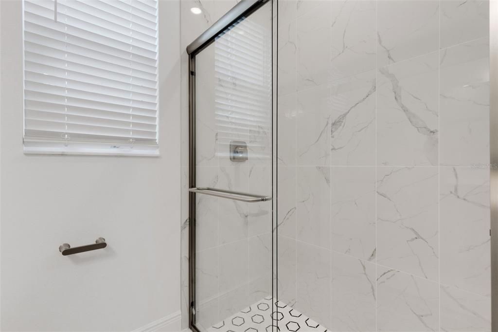 Active With Contract: $749,999 (5 beds, 4 baths, 3317 Square Feet)