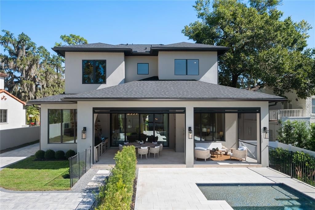 For Sale: $3,895,000 (5 beds, 5 baths, 4520 Square Feet)