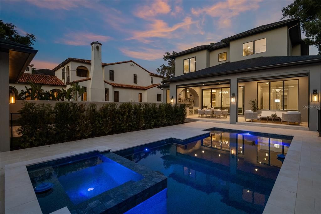 For Sale: $3,895,000 (5 beds, 5 baths, 4520 Square Feet)