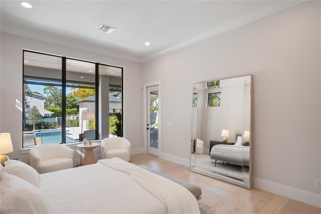 For Sale: $3,895,000 (5 beds, 5 baths, 4520 Square Feet)