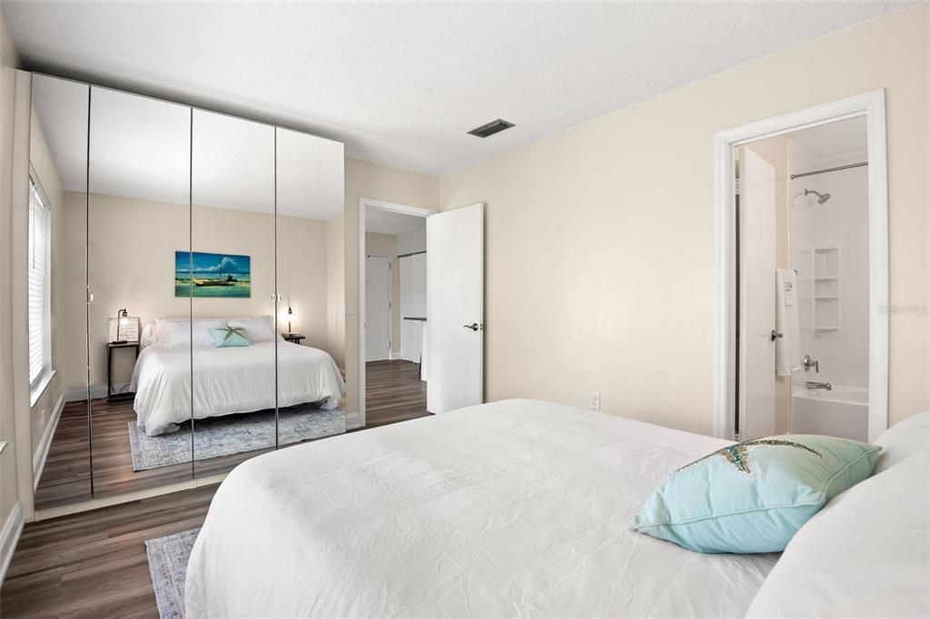 Activo con contrato: $115,000 (1 camas, 1 baños, 480 Pies cuadrados)