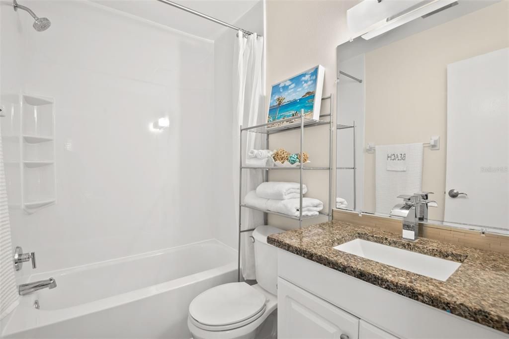 Activo con contrato: $115,000 (1 camas, 1 baños, 480 Pies cuadrados)