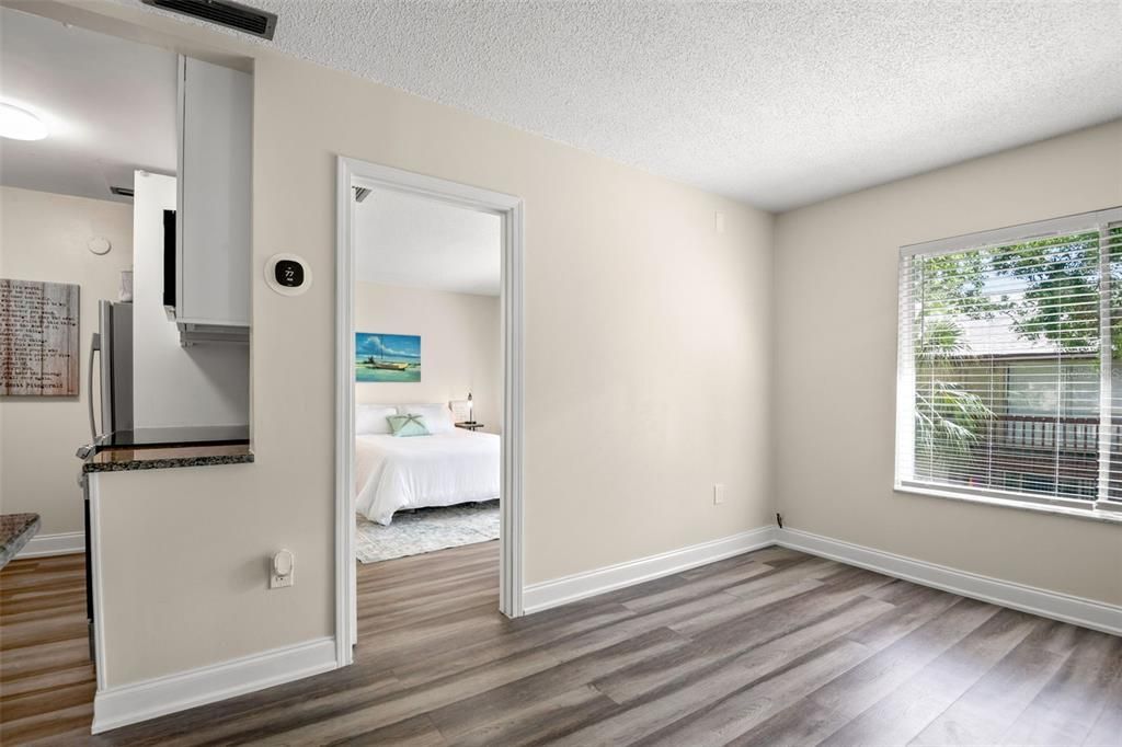 Activo con contrato: $115,000 (1 camas, 1 baños, 480 Pies cuadrados)