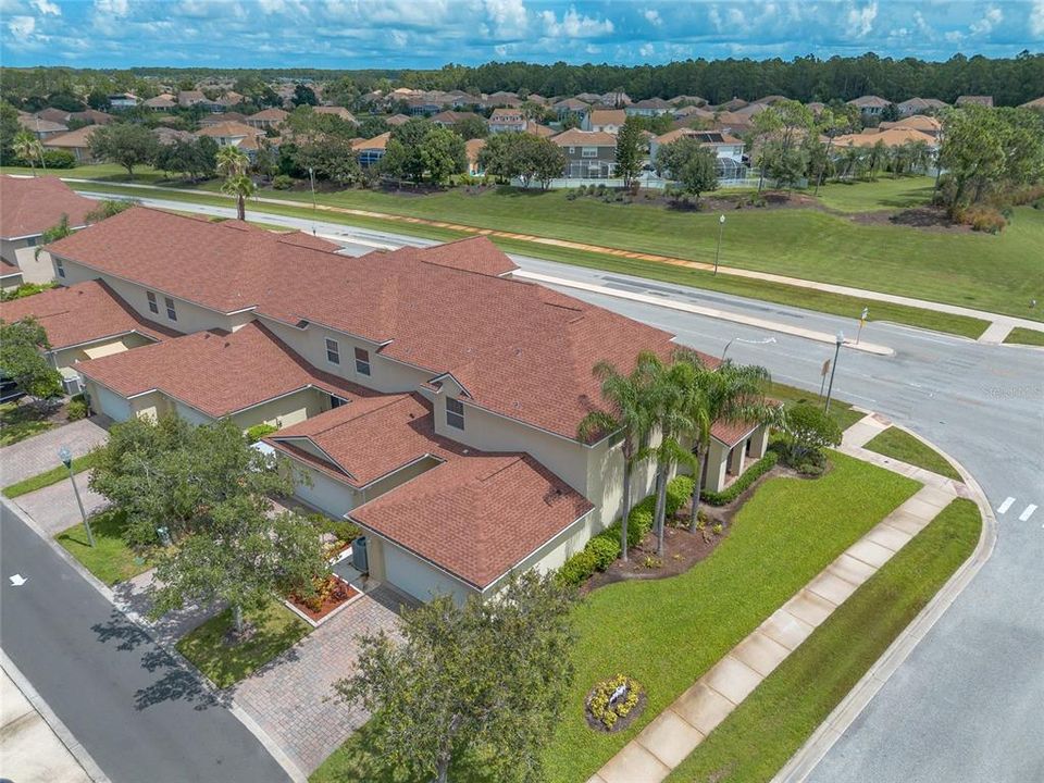 На продажу: $334,999 (2 спален, 2 ванн, 1837 Квадратных фут)