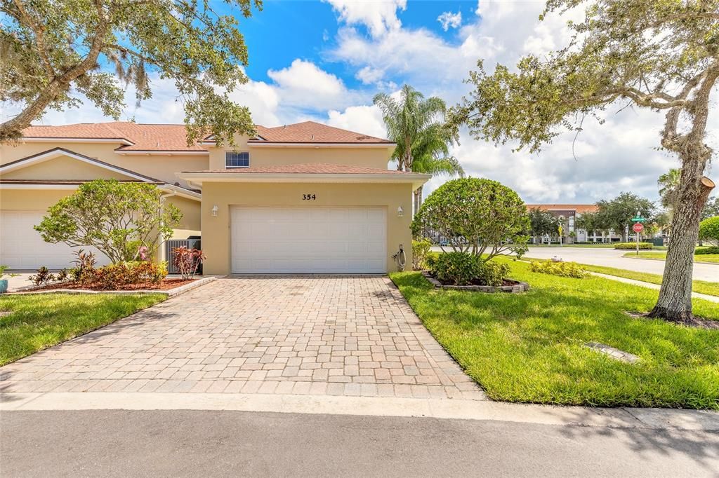 На продажу: $334,999 (2 спален, 2 ванн, 1837 Квадратных фут)