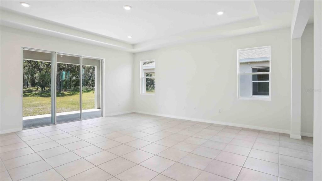 Active With Contract: $479,990 (4 beds, 3 baths, 2768 Square Feet)