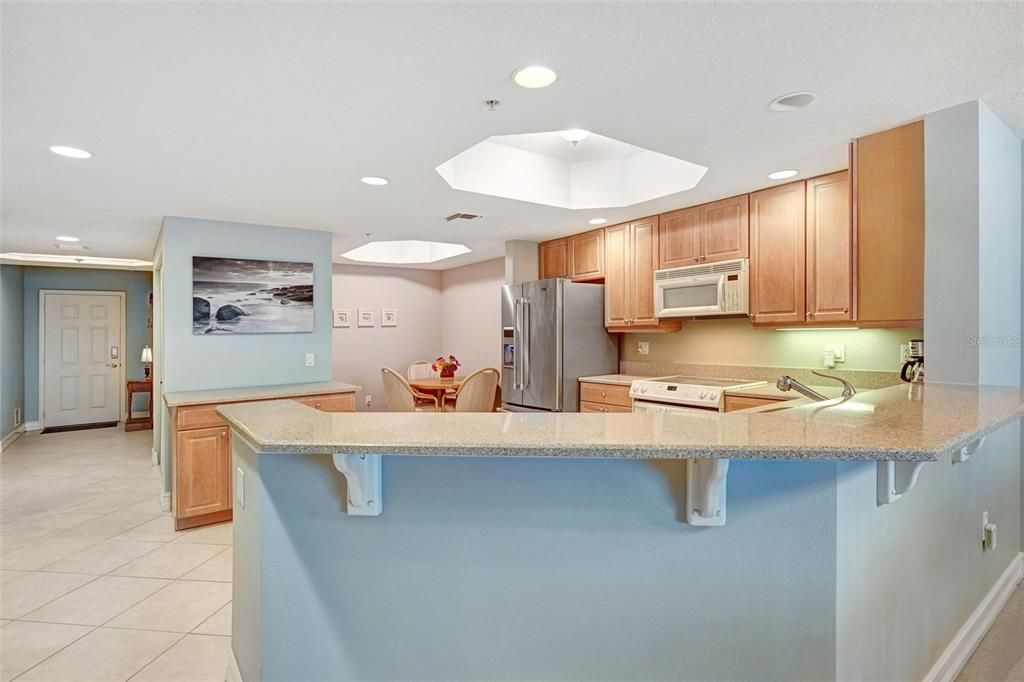 En Venta: $459,900 (3 camas, 2 baños, 2048 Pies cuadrados)