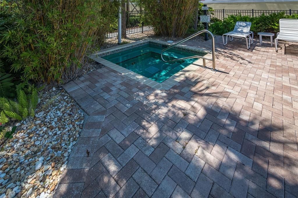 En Venta: $459,900 (3 camas, 2 baños, 2048 Pies cuadrados)