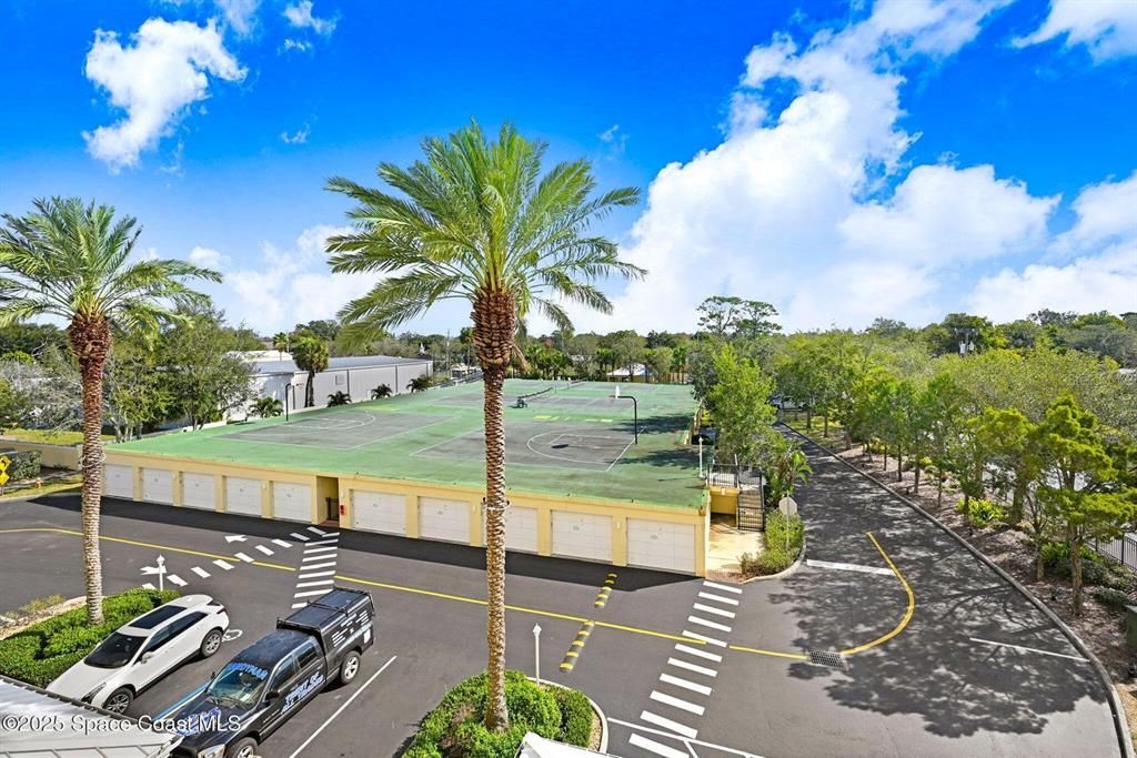 En Venta: $459,900 (3 camas, 2 baños, 2048 Pies cuadrados)