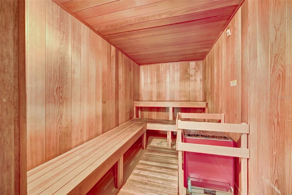 En Venta: $459,900 (3 camas, 2 baños, 2048 Pies cuadrados)