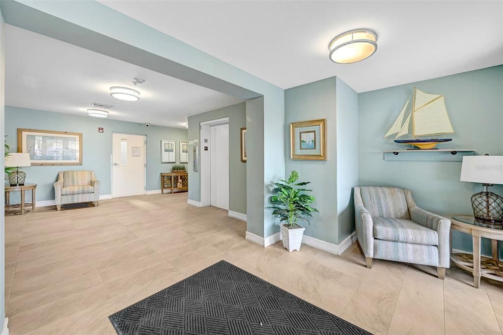 En Venta: $459,900 (3 camas, 2 baños, 2048 Pies cuadrados)