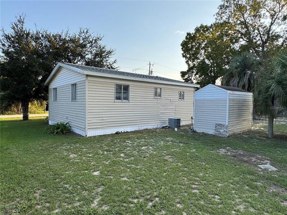 合同活跃: $150,000 (2 贝兹, 1 浴室, 672 平方英尺)