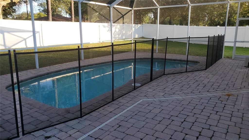 For Rent: $3,400 (4 beds, 2 baths, 2593 Square Feet)