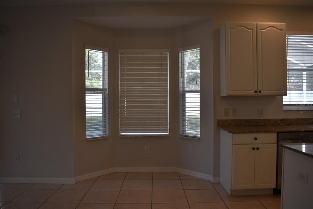 For Rent: $3,400 (4 beds, 2 baths, 2593 Square Feet)