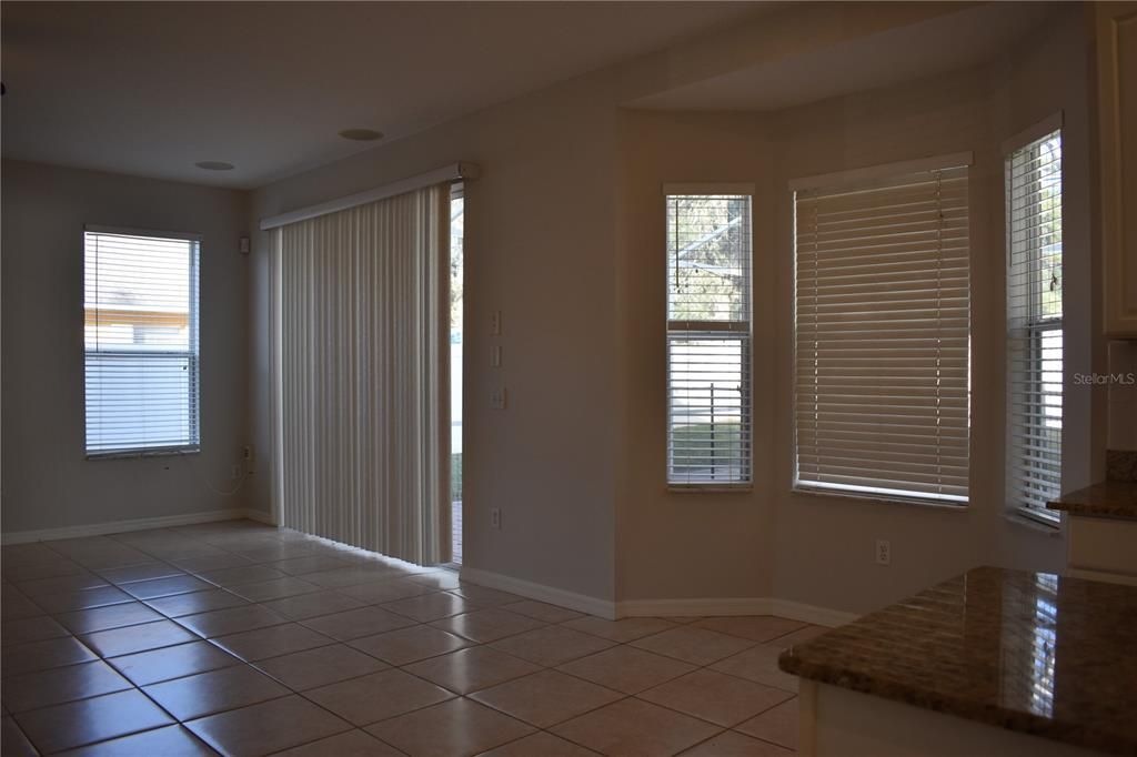 For Rent: $3,400 (4 beds, 2 baths, 2593 Square Feet)