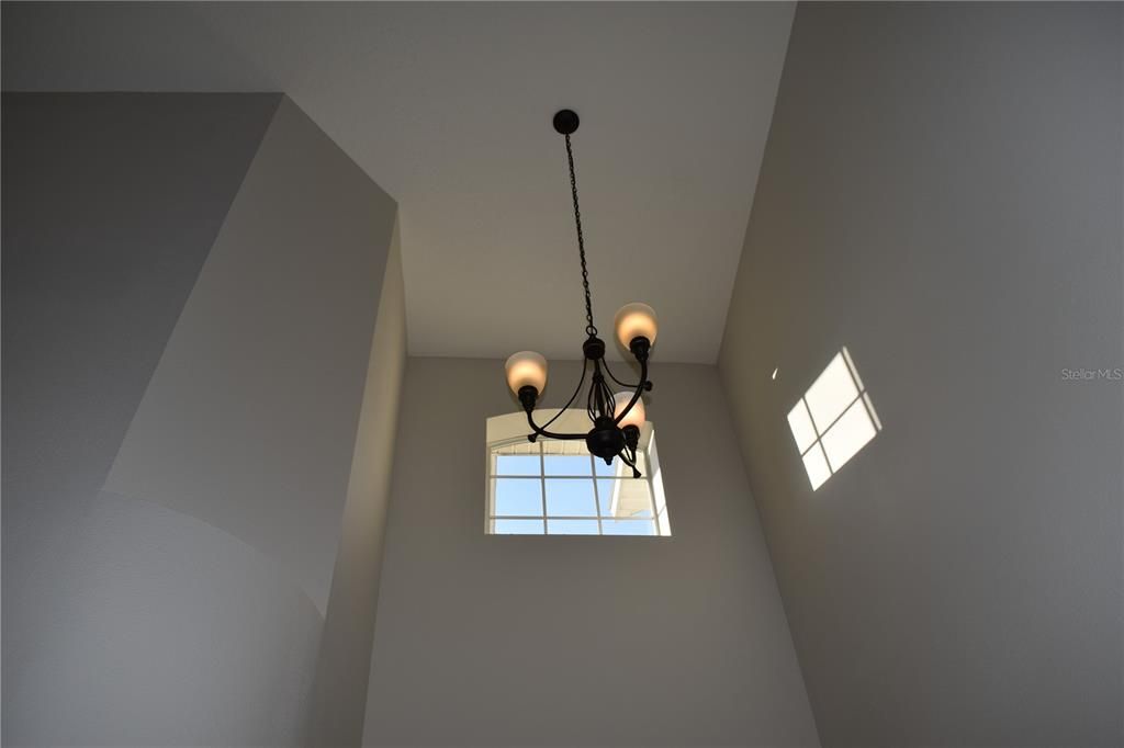 For Rent: $3,400 (4 beds, 2 baths, 2593 Square Feet)