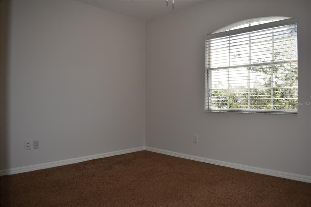 For Rent: $3,400 (4 beds, 2 baths, 2593 Square Feet)