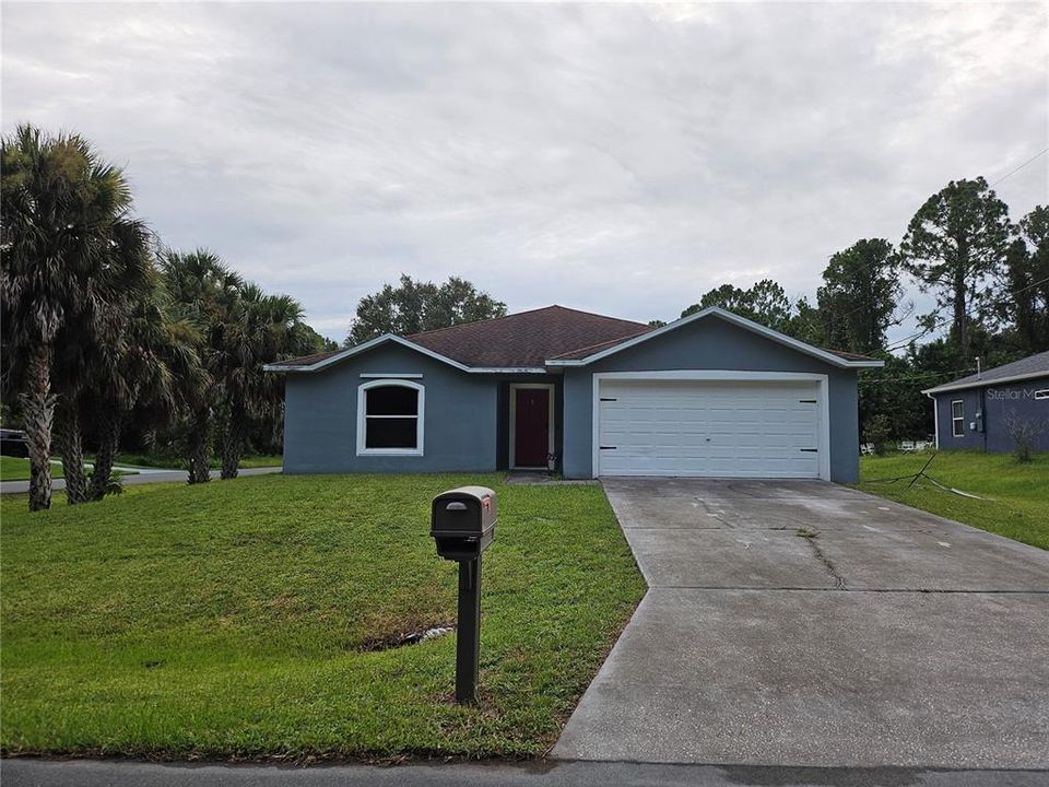 For Sale: $257,900 (4 beds, 2 baths, 1476 Square Feet)
