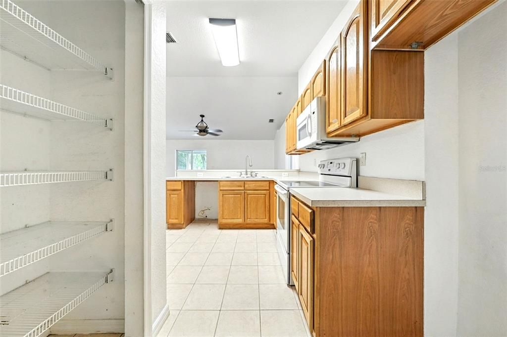 For Sale: $257,900 (4 beds, 2 baths, 1476 Square Feet)