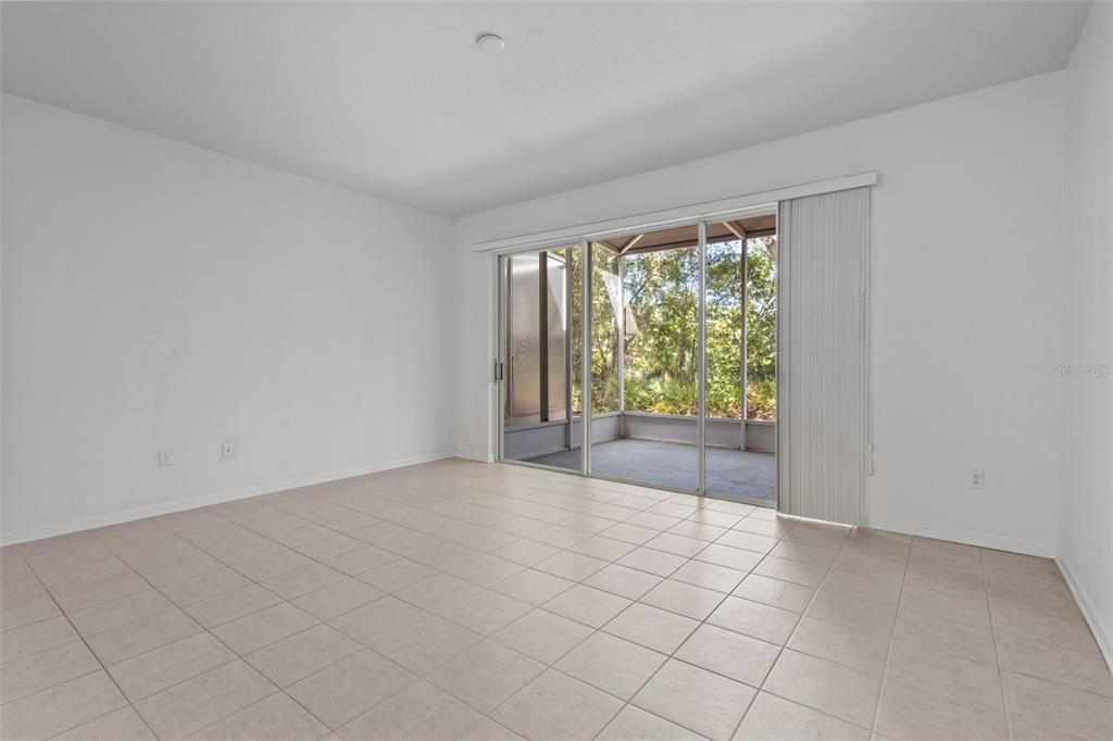 For Sale: $259,900 (2 beds, 2 baths, 1574 Square Feet)