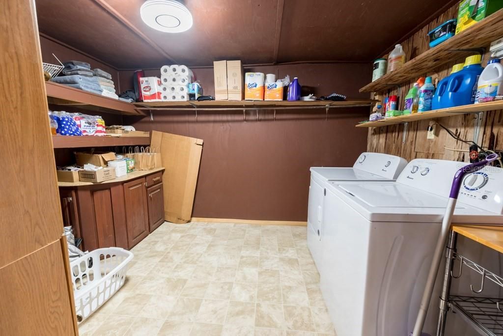 待售: $585,000 (3 贝兹, 2 浴室, 2297 平方英尺)