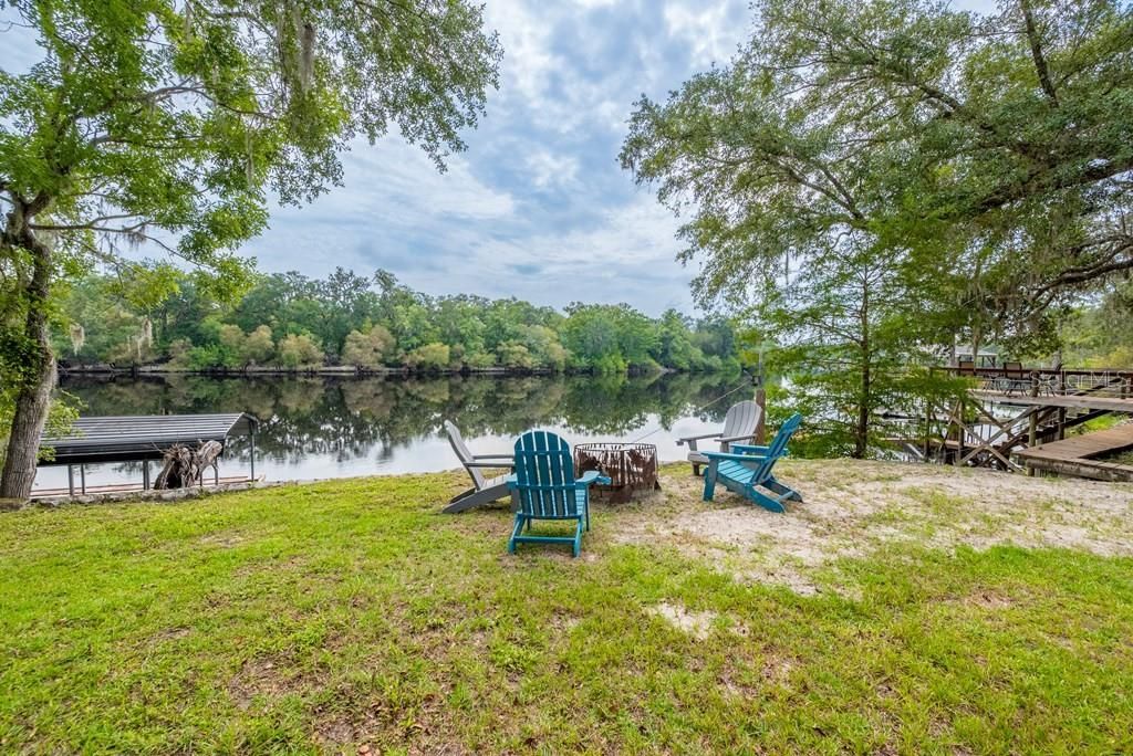 待售: $585,000 (3 贝兹, 2 浴室, 2297 平方英尺)